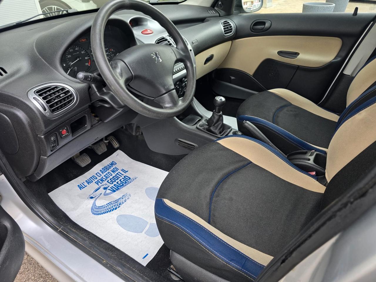 Peugeot 206 1.1 5p. S 60cv NEOPATENTATI