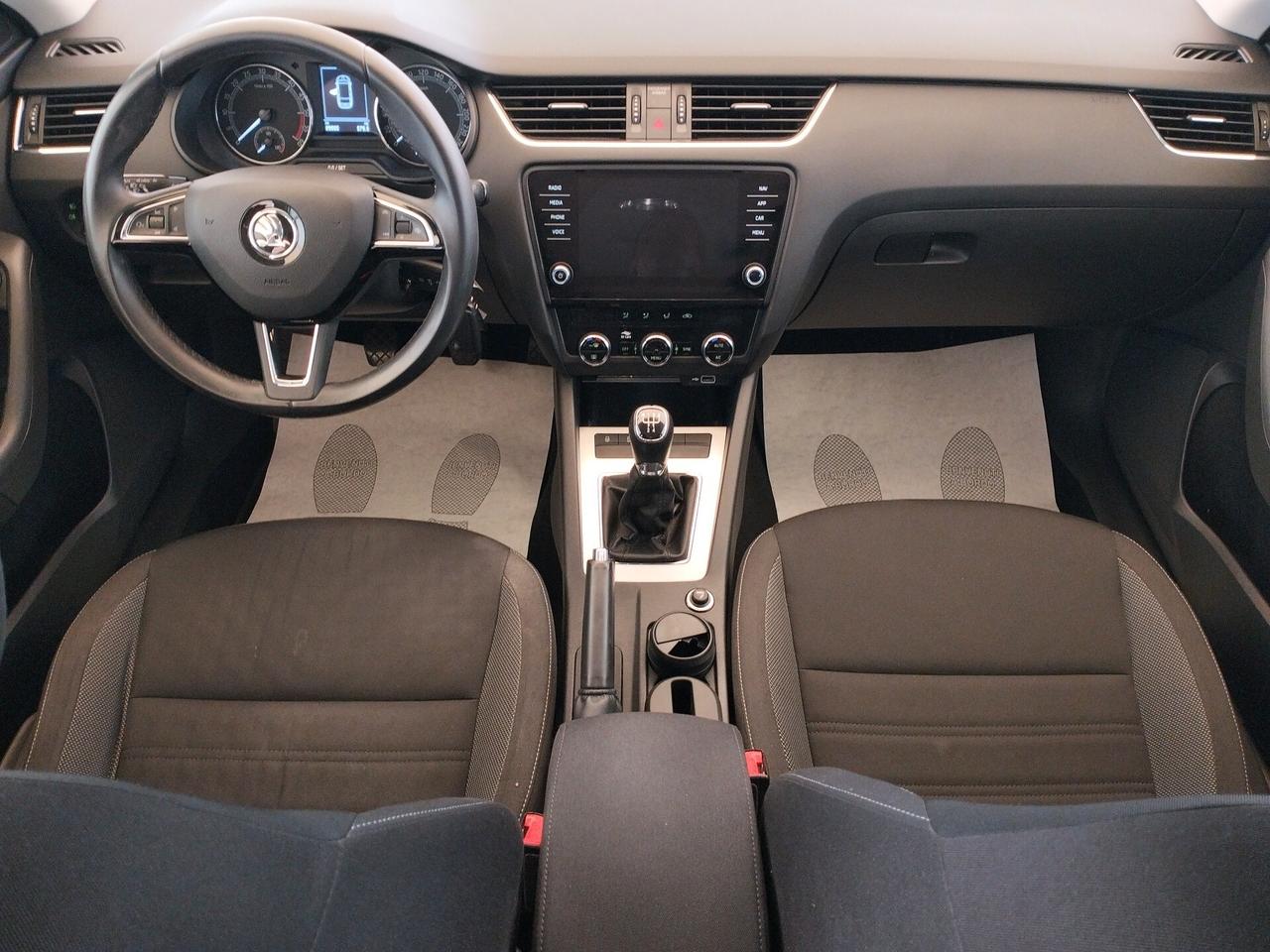 Skoda Octavia 1.6 TDI SCR 115 CV Wagon Executive - NEOPATENTATI