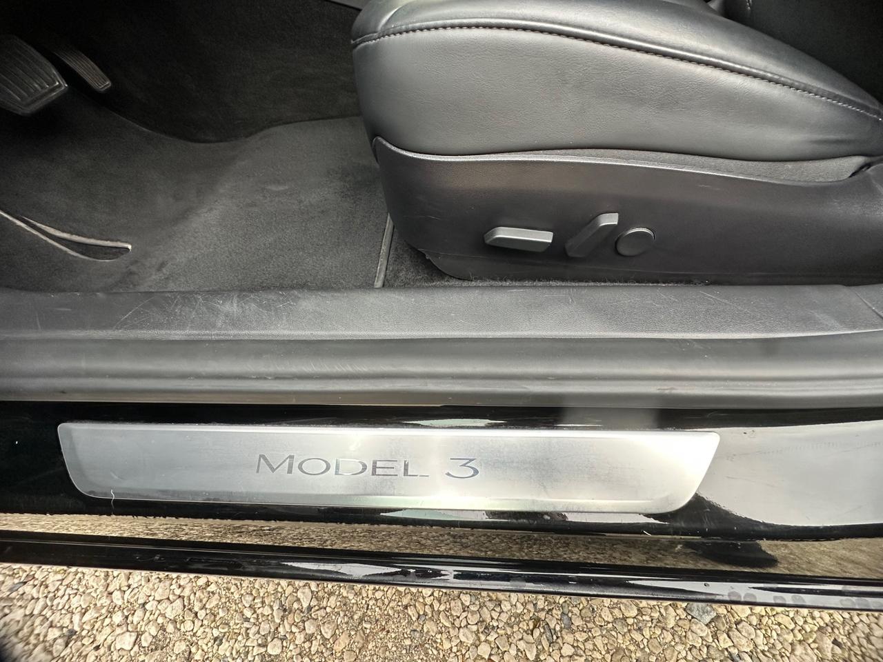 Tesla Model 3 Long Range Dual Motor AWD