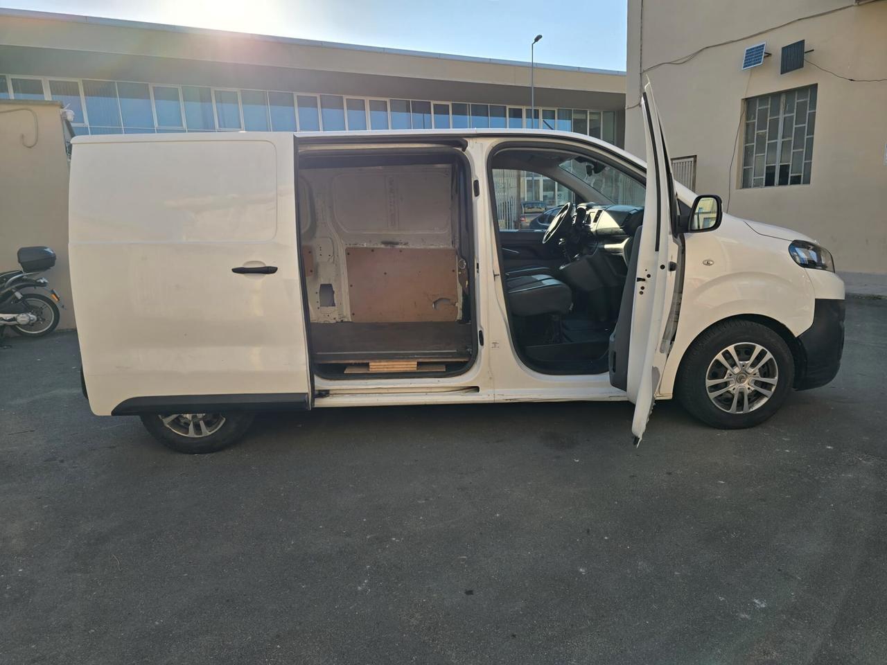 Citroen Jumpy BlueHDi 115 S&S PL-TN Furgone M Club possibilita garanzia 12 mesi