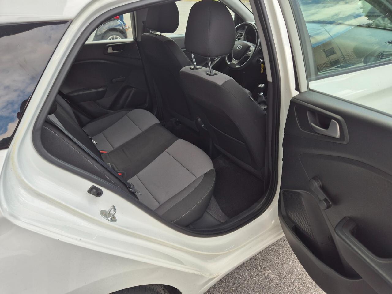 Hyundai i20 1.2 5 porte Econext Connectline GPL