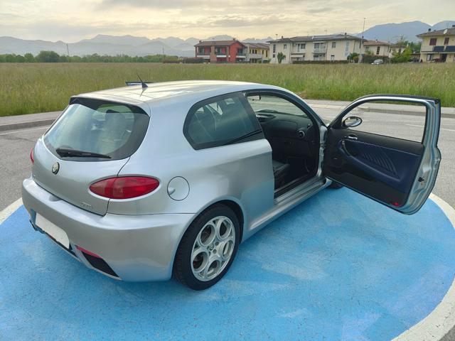 ALFA ROMEO 147 3.2 GTA ( MOTORE NUOVO )