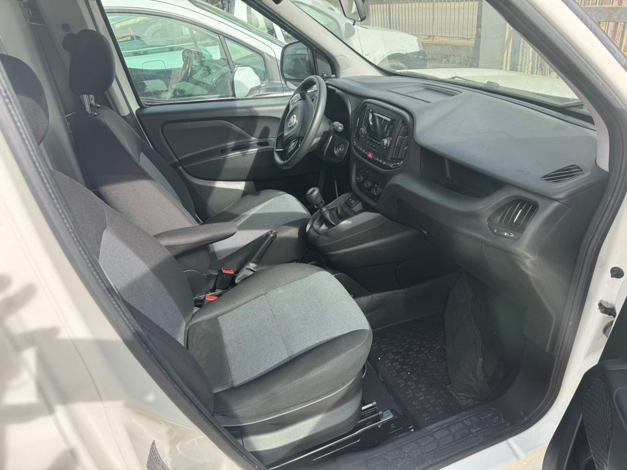 Fiat Doblo 1.6 d frigo surgelati con atp -20 diesel euro6