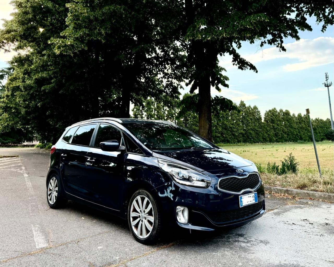 Kia Carens 1.7 CRDi .. 7 posti
