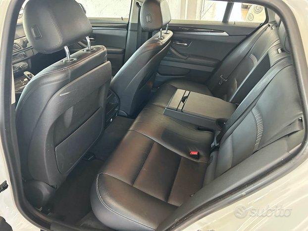 BMW 530 dA 258CV Touring Luxury