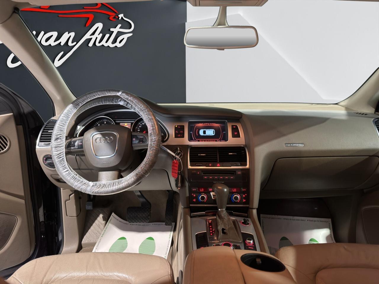 Audi Q7 3.0 V6 TDI 233CV quattro tiptronic