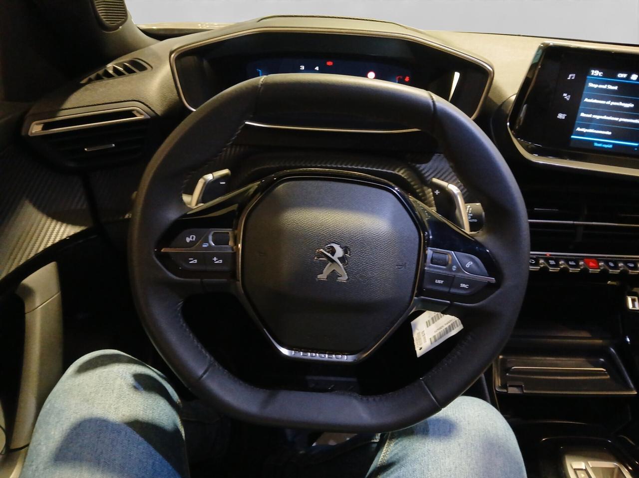 Peugeot 2008 BlueHDi 130 S&S EAT8 Allure Pack