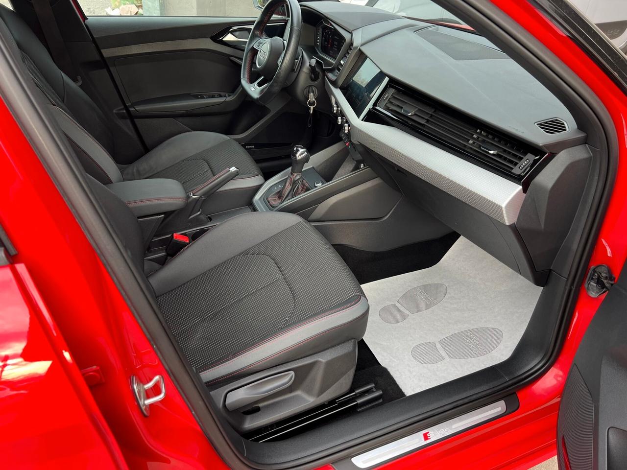 Audi A1 SPB 30 TFSI S tronic line edition