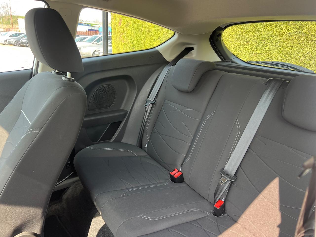 Ford Fiesta 1.2 60CV 3 porte Titanium