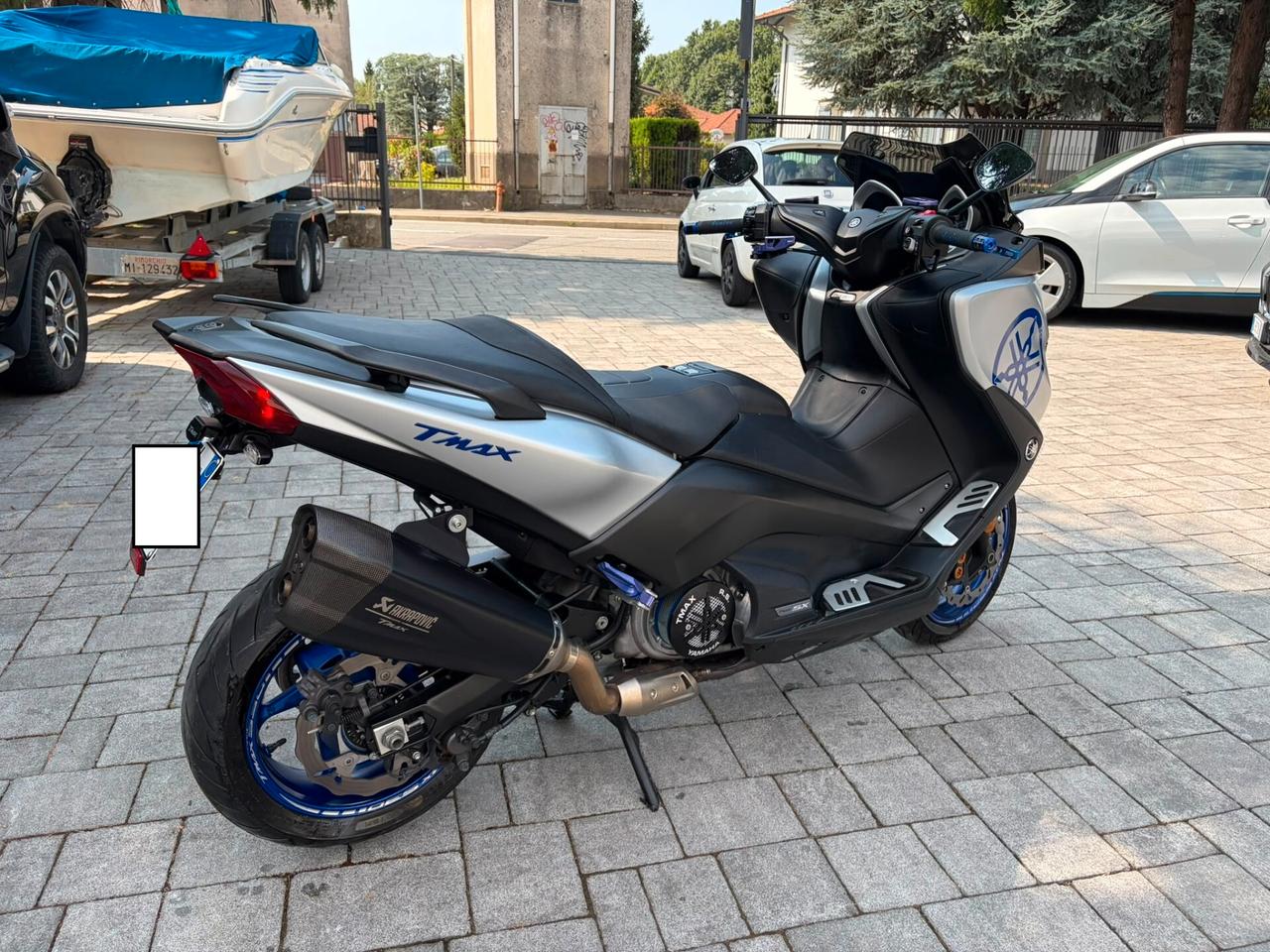 Yamaha TMAX 530 solo 20.000 KM - SCARICO AKRAPOVIC