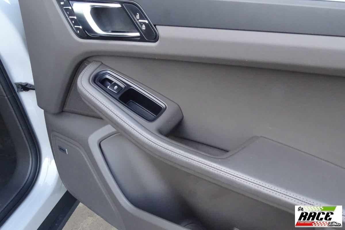PORSCHE - Macan - 2.0 TETTO - PASM - FULL