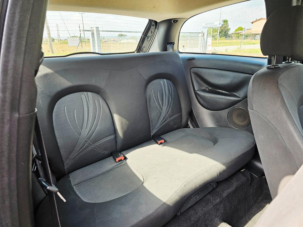 Lancia Ypsilon 1.4 Unyca Ecochic GPL