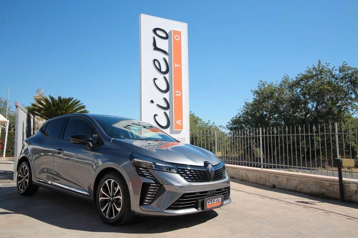 Renault Clio TCe 90 CV 5p Techno|11300KM|2025
