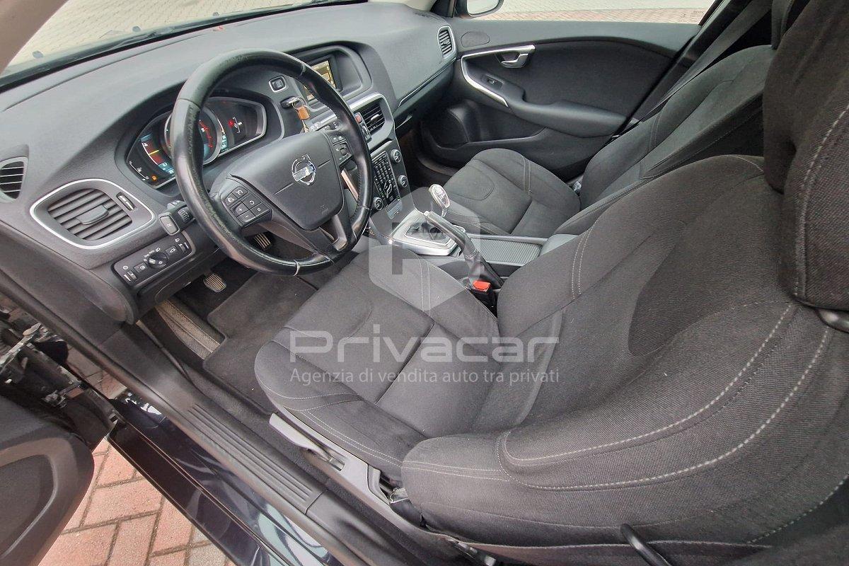 VOLVO V40 D2 1.6 Kinetic
