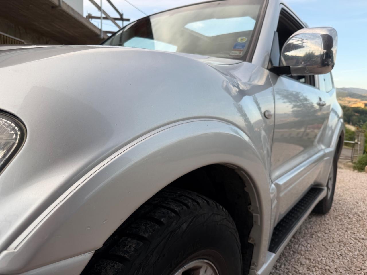 Mitsubishi Pajero 3.2 16V DI-D AUTOCARRO N1 5posti