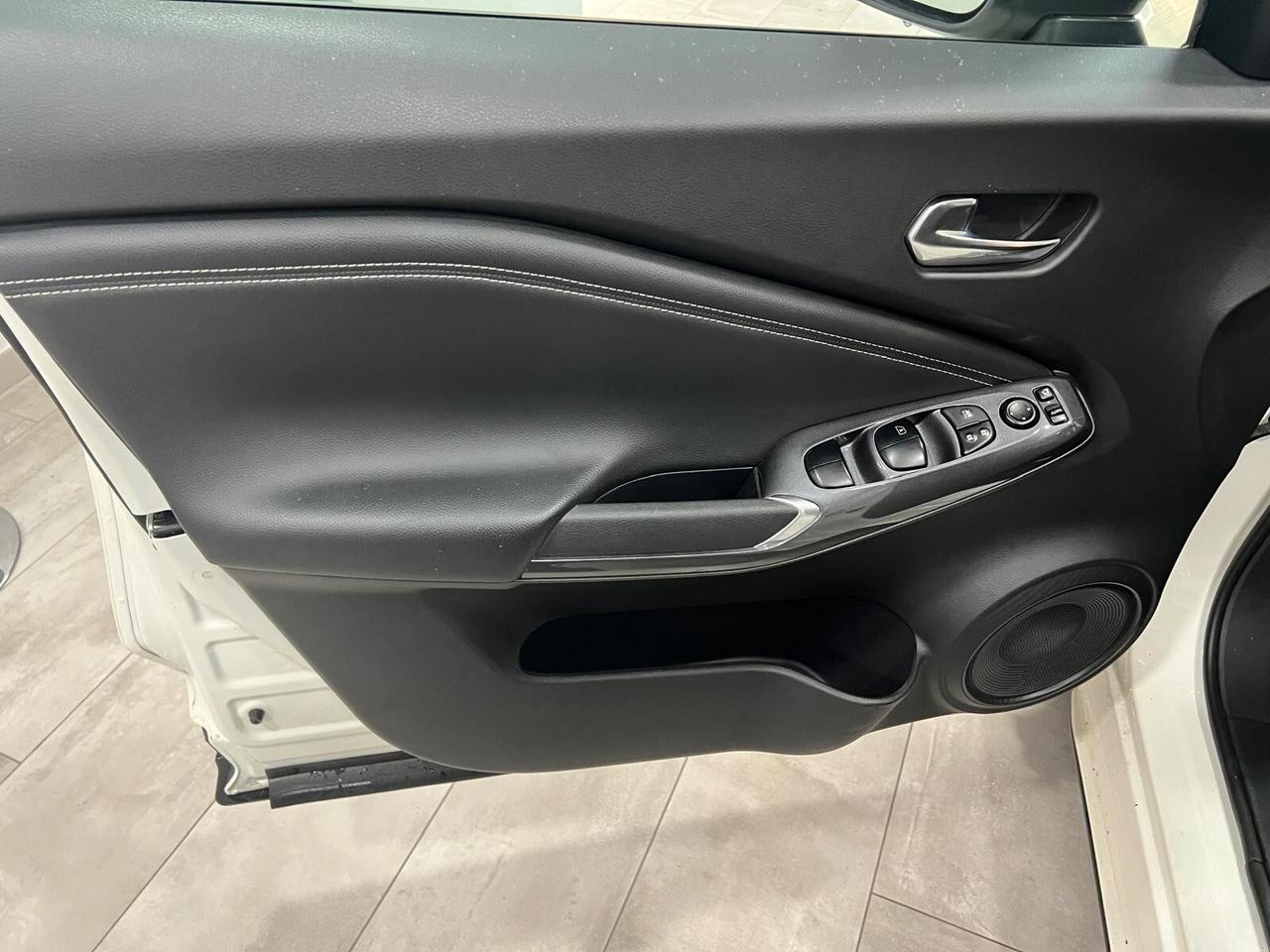 Nissan Juke 1.0 DIG-T 114 CV N-Connecta