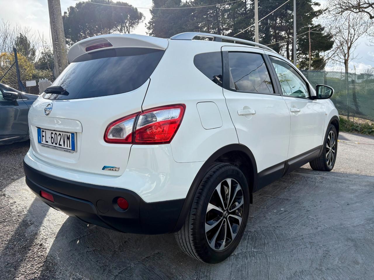 Nissan Qashqai 1.5 dCi N-tec (Tetto-Navigatore- Retro Camera)