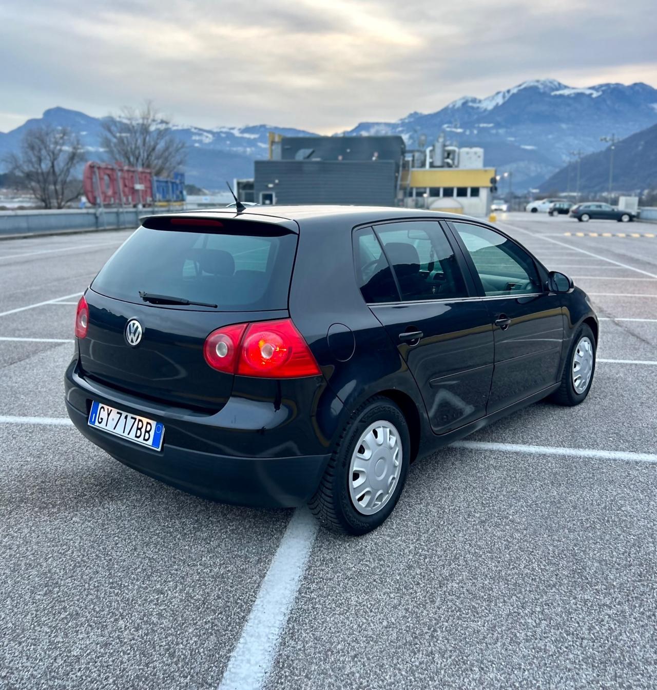 Volkswagen Golf 2.0 TDI 5p. GT Sport Neopatentati