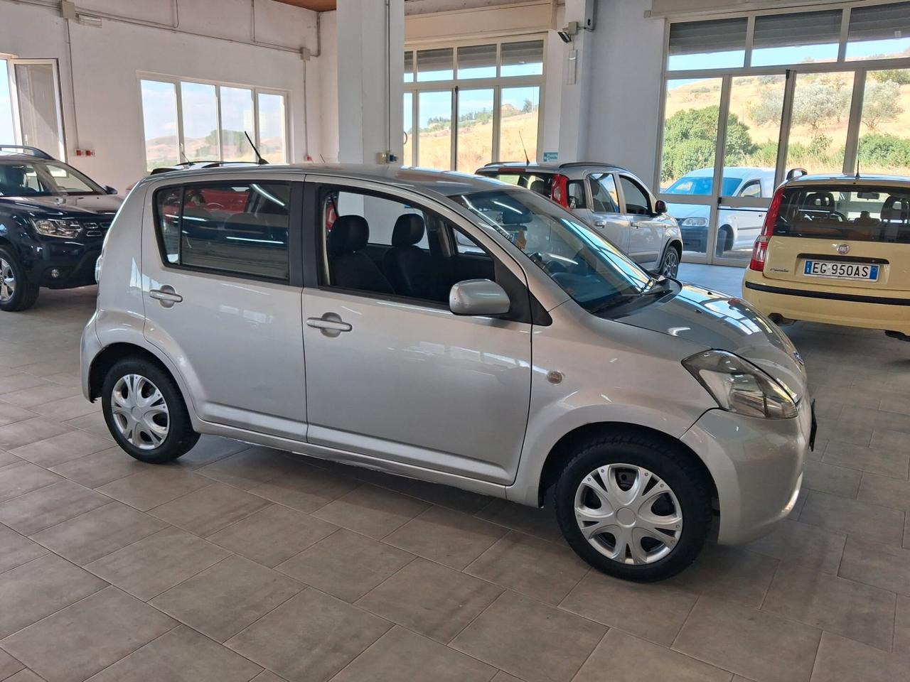 Daihatsu Sirion 1.3 16V 4WD