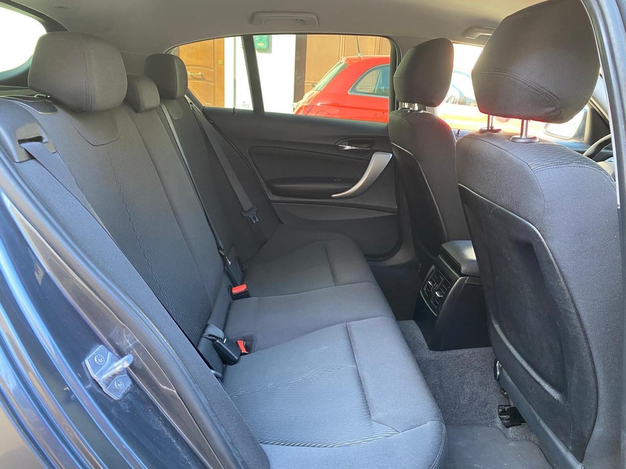 BMW 116 D 5 PORTE AUTOMATICO SPORT 2015