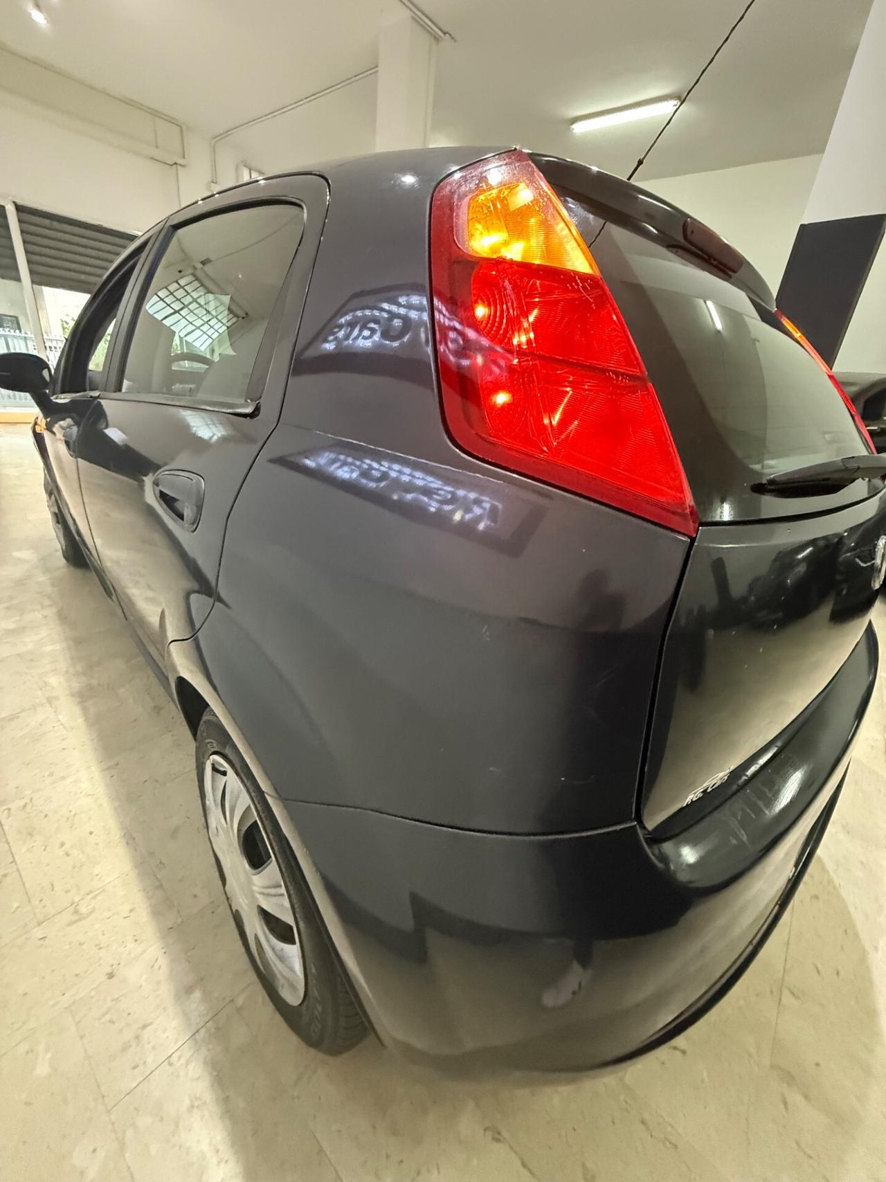 Fiat Grande Punto Grande Punto 1.3 MJT 75 CV 5 porte Dynamic