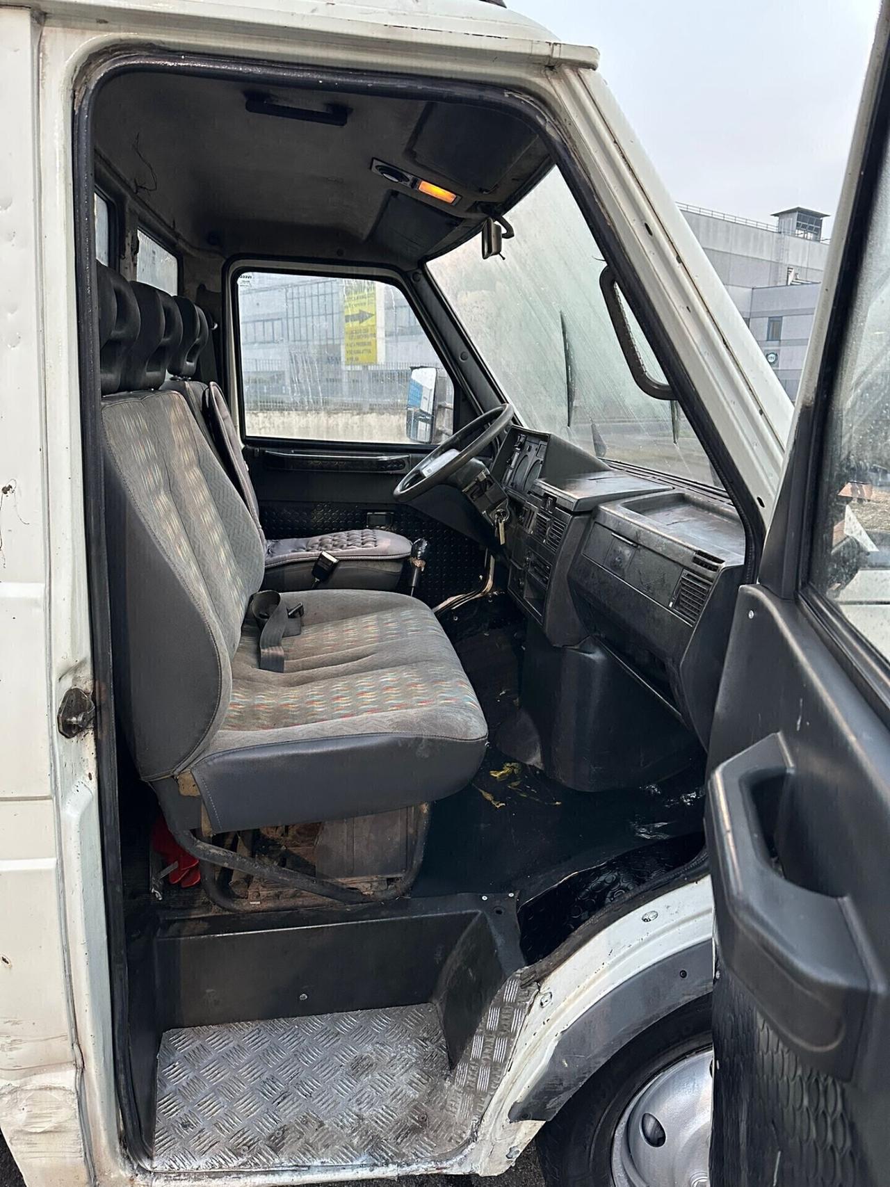 Iveco 35.10 ribaltabile