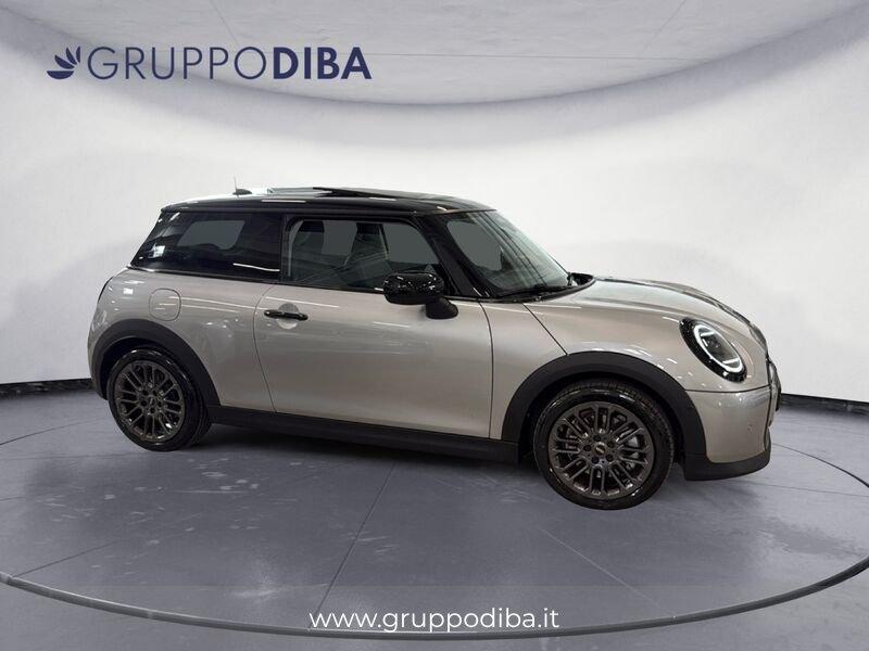 MINI Cooper Mini F66 3p Mini 3p 1.5 C Classic auto