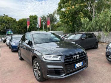 Audi Q5 2.0 TDI quattro S tronic Business S LINE