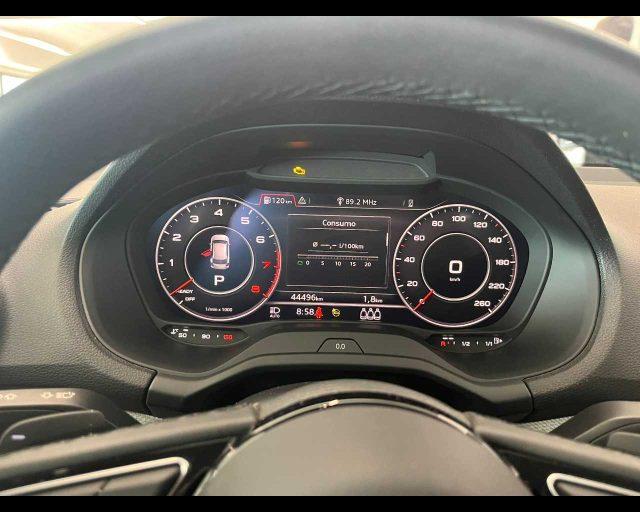 AUDI Q2 35 TFSI S tronic Admired