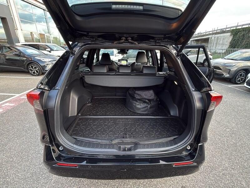 Toyota RAV4 Plug-in 2.5 PHEV E-CVT More Dynamic AWD-i