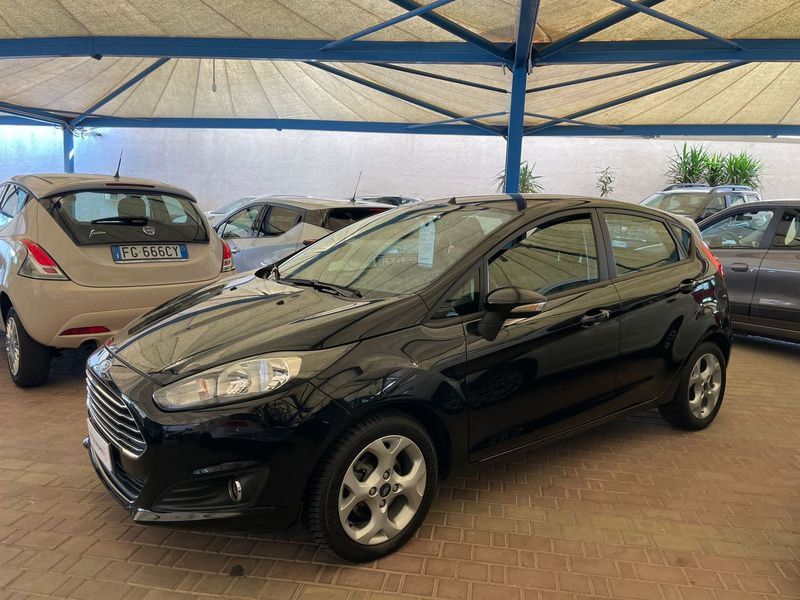 Ford Fiesta Fiesta 1.5 TDCi 75 CV 5p. Titanium