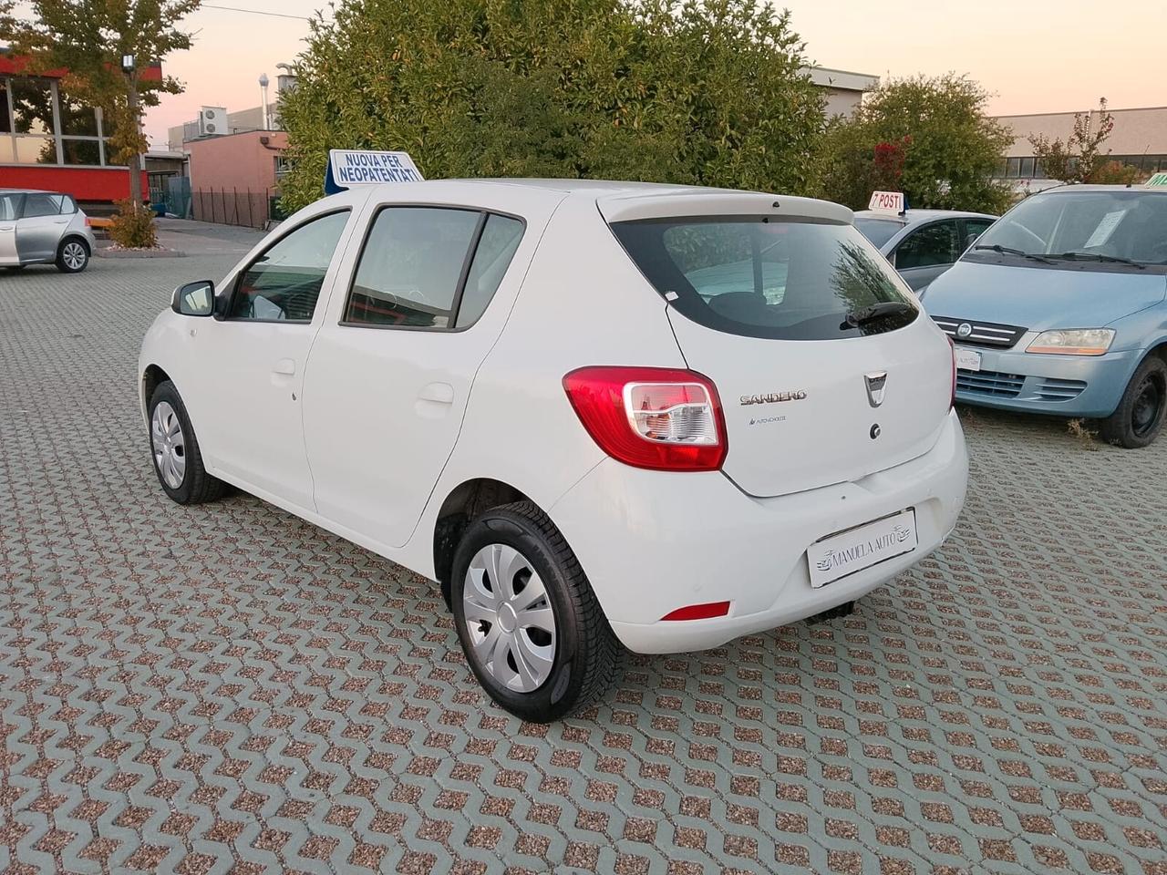 Dacia Sandero 1.5 dCi-179.000-NEOPAT-2014