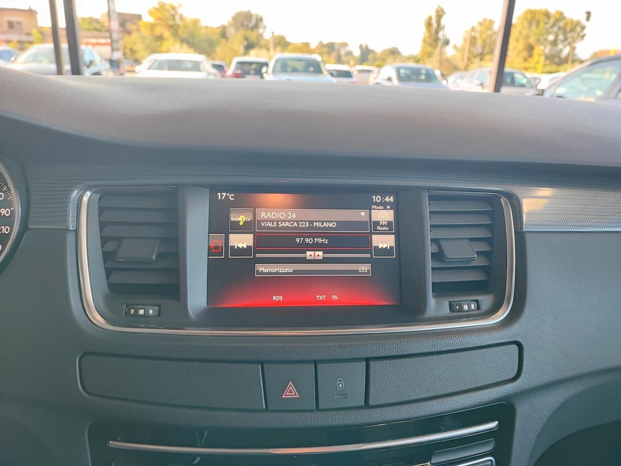 Peugeot 508 BlueHDi 120 EAT6 S&S SW Allure