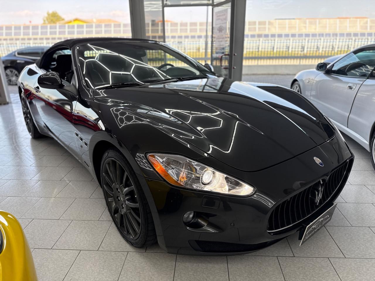 Maserati GranCabrio 4.7 V8