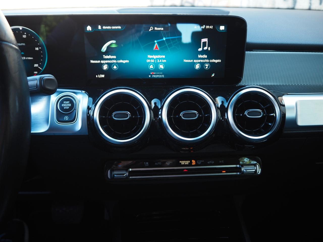 Mercedes-benz GLB 180 d Automatic Sport