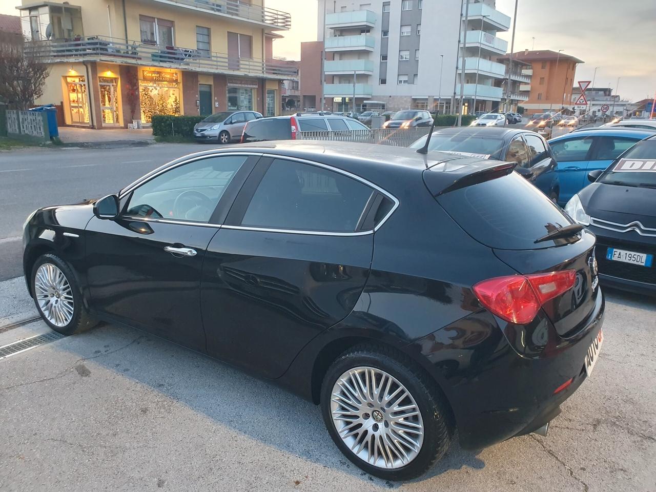 Alfa Romeo Giulietta 1.6 JTDm-2 105 CV Neop 2014