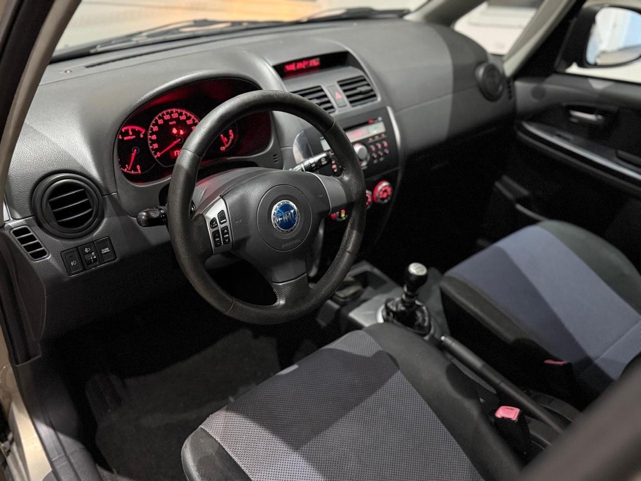 Fiat Sedici 1.9 MJT 4x4 EXPERIENCE Neopatentati