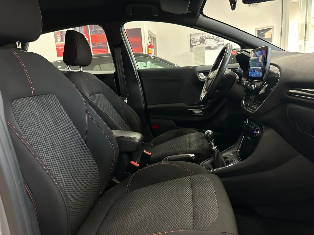 Ford Puma 1.0 EcoBoost Hybrid 125 CV S&S ST-Line