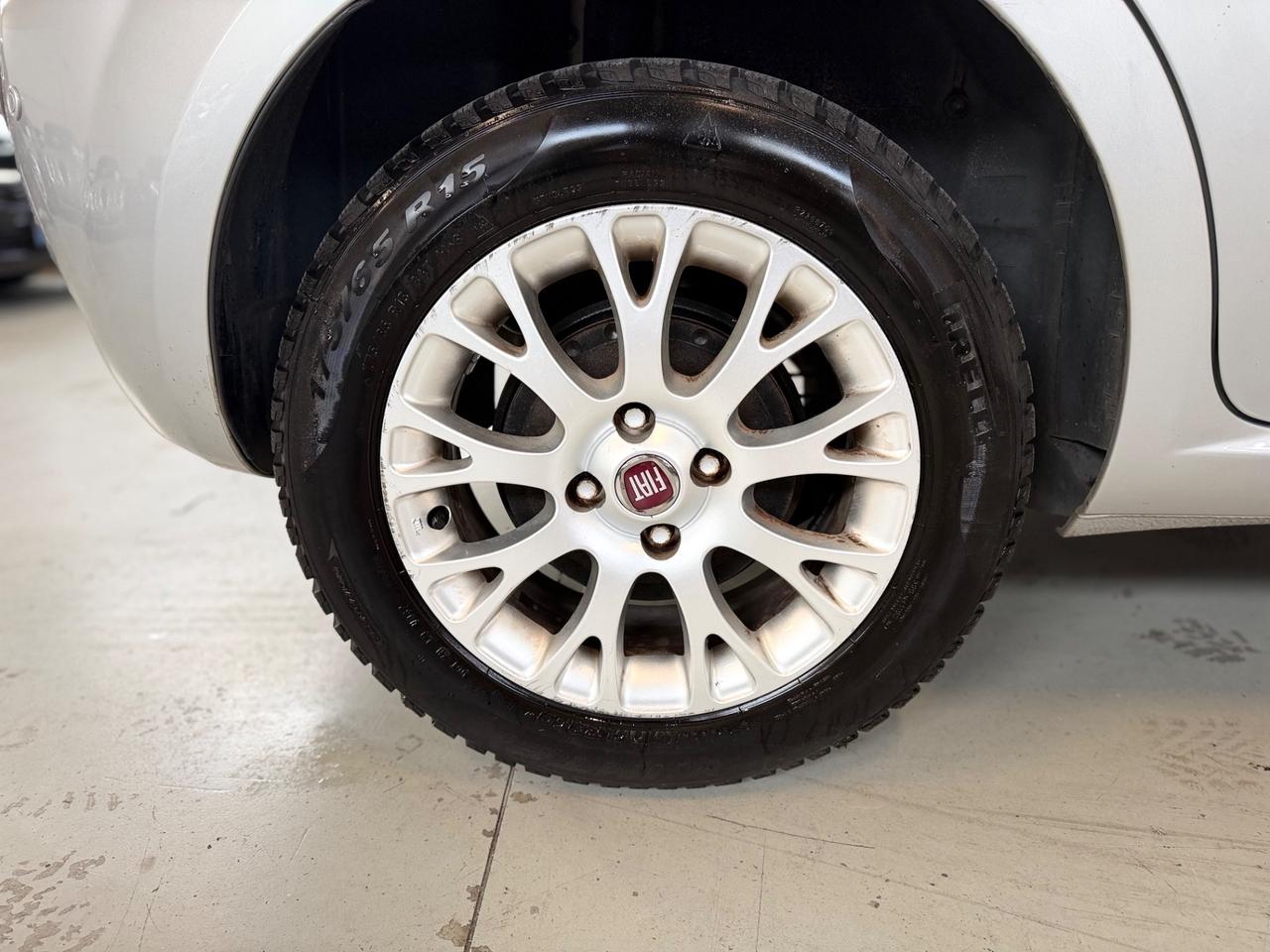 Fiat Punto Evo 1.4 5 porte S&S Dynamic NEOPATENTATI