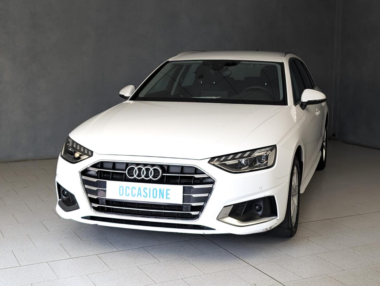 Audi A4 30 TDI MHEV 136cv S-tronic Business Advanced