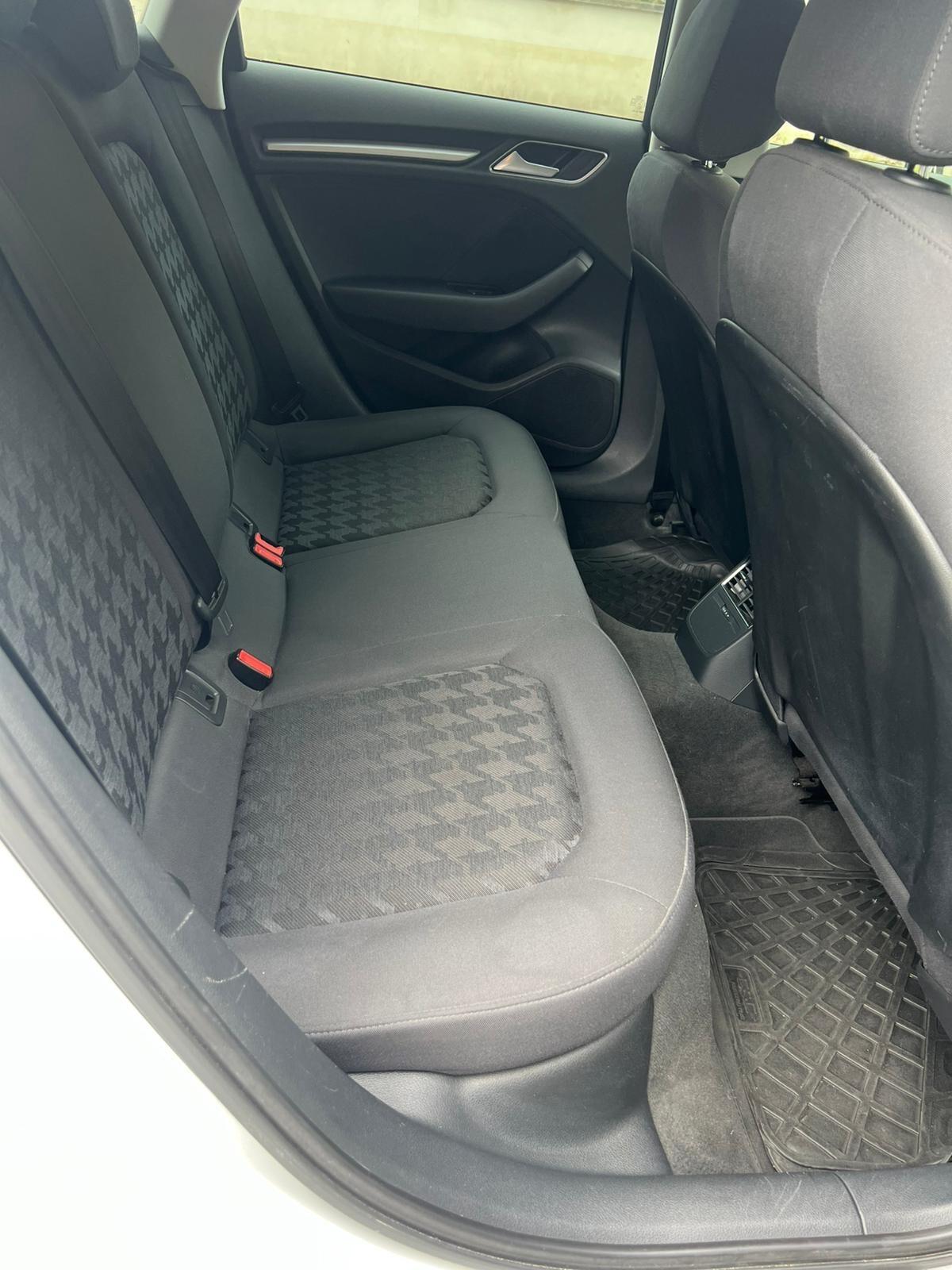 Audi A3 SPB 1.6 TDI Admired - CERCHI 18 - 2015