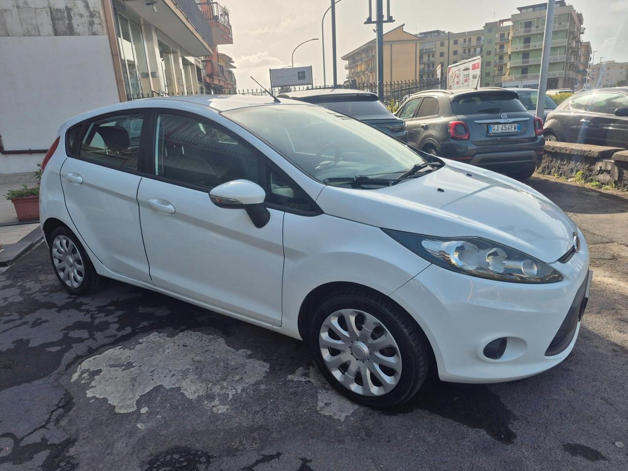 Ford Fiesta 1.4 TDCi 5p. Titanium
