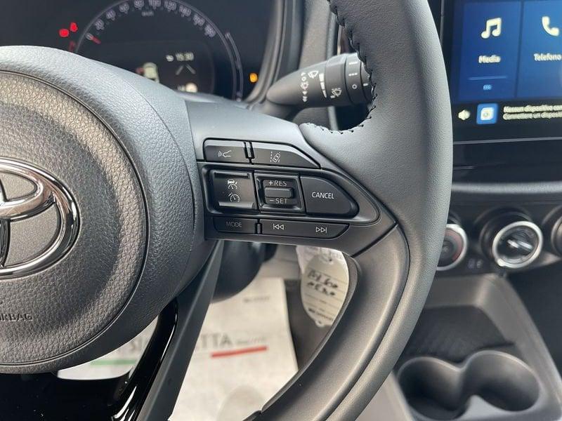 Toyota Aygo X 1.0 Active 72cv - KM0