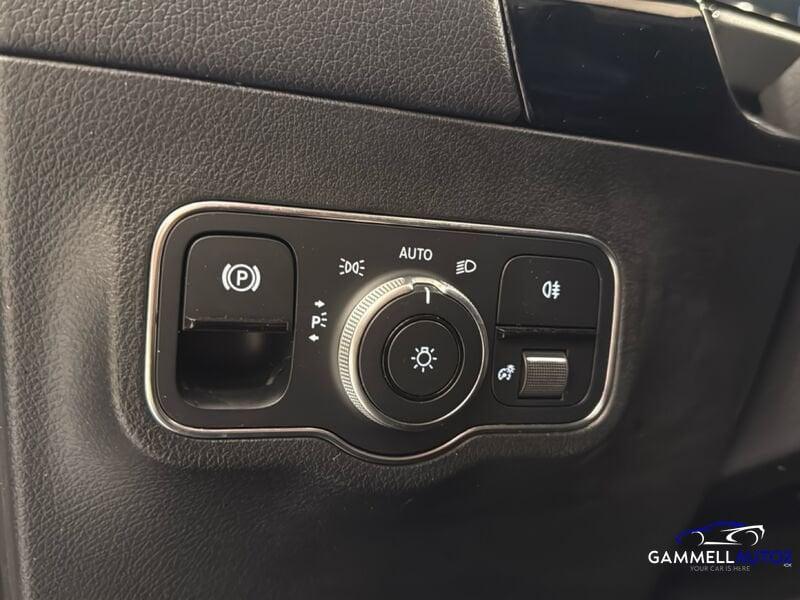 Mercedes-Benz GLA GLA 180 d Automatic Business