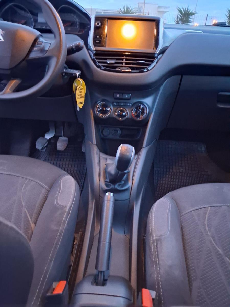 PEUGEOT - 208 - 1.4 HDi 68 CV 5p. Allure