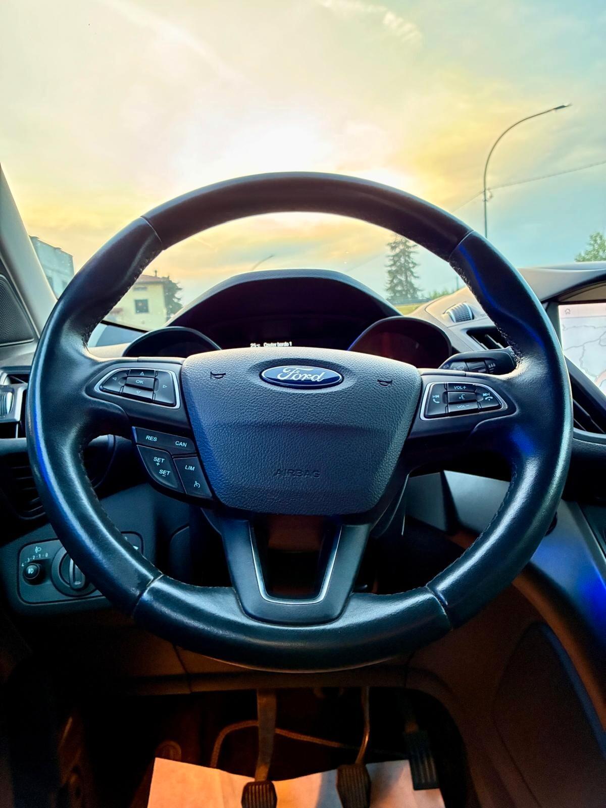 Ford Kuga 1.5 TDCI 120 CV S&S 2WD ST-Line - OK NEOPATENTATI