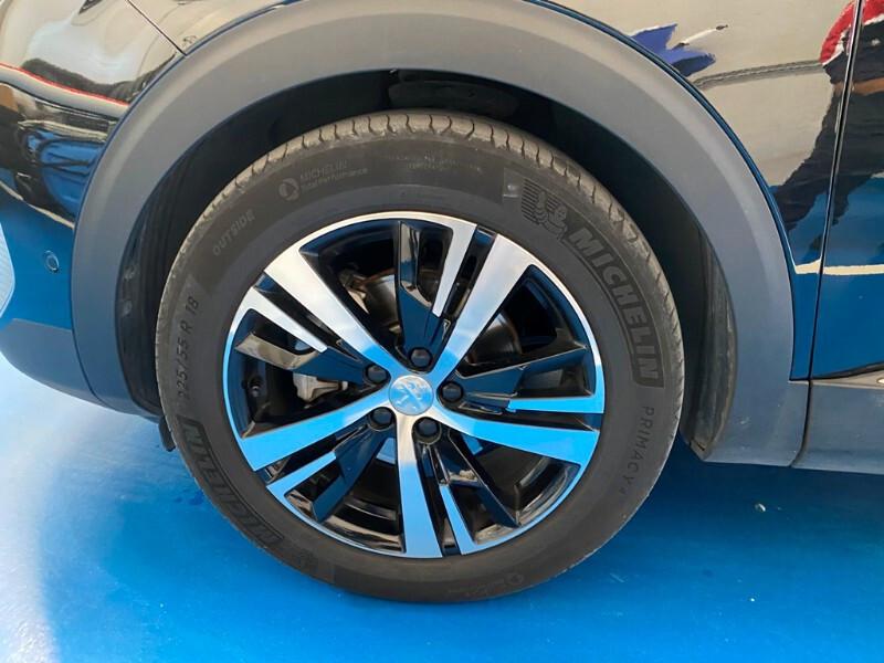 Peugeot 3008 1.5 HDi 130CV EAT8 GT NAV+PEL+RCAM+FULLED+CRUISE+