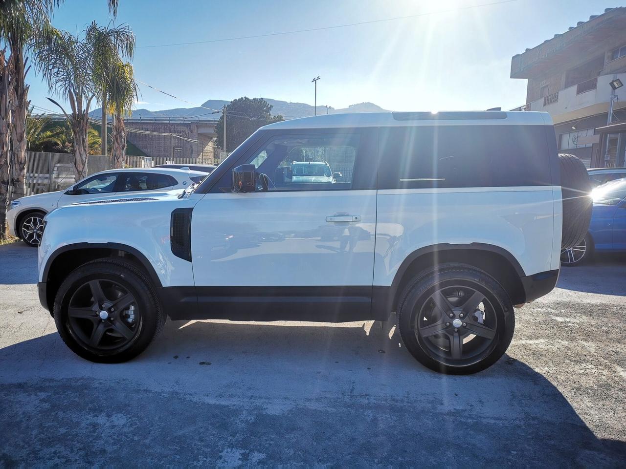 Land Rover Defender 90 3.0D I6 200CV AWD Auto HSE 2022