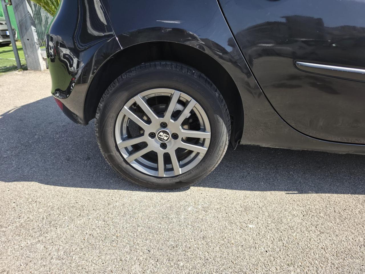 Renault Clio 1.2 16V 5 porte Live! - Anno 2011