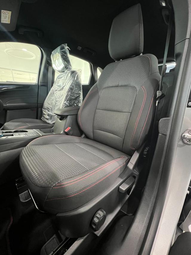 FORD Kuga 2.5 Plug In Hybrid 225 CV CVT 2WD ST-Line Km Zero